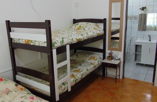 Barra Velha House | POOL WITH SWIMMING POOL - WIFI / SKY 4 BEDROOMS SLEEPS 21 PEOPLE. OLD BAR-SC
