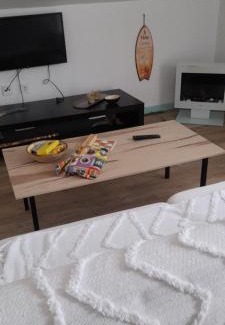 Fernao Ferro Apartment | Poolemonhouse