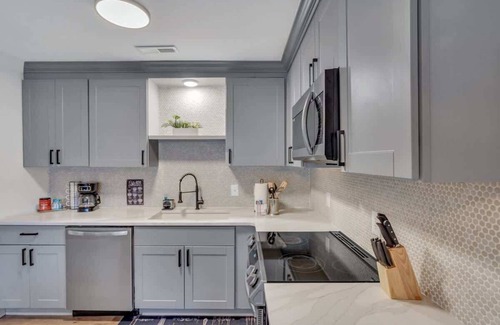 Pooler House | Pooler Charm: Cozy Retreat Minutes from Savannah