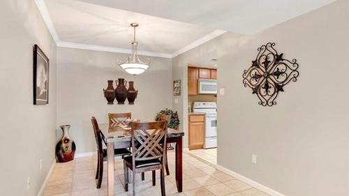 South Scottsdale House | Poolside 2 Bdrm Condo Prime Scottsdale Location