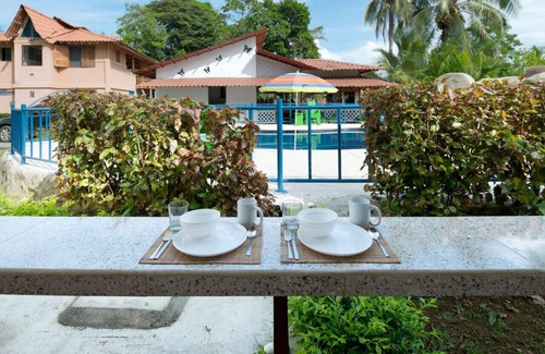 Manzanillo House | Poolside | Beach Access | Walk to Dining