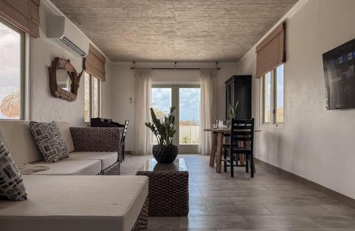 Sabana Liber Apartment | Poolside Escape Menas Authentic Wellness Eco
