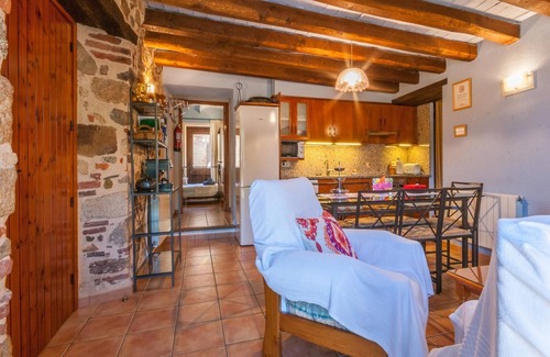 Cassa de la Selva House | Poolside Family Getaway