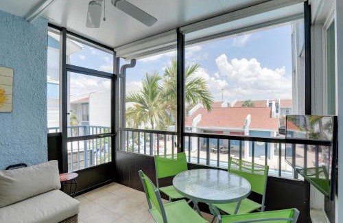 Madeira Beach House | Poolside Madeira Beach Abode with Balcony!