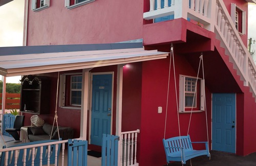 Blue Hills House | Poolside Tiny House, steps away from the pool! Privacy gate & keyless!