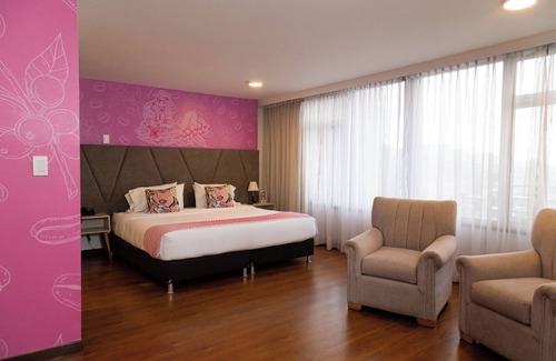 Manizales Hotel | Pop Art Hotel Las Colinas Manizales