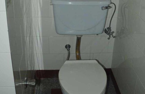 Jammu Hotel | POP Ehsan Guest House