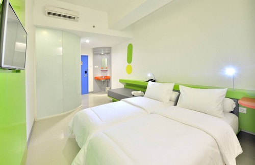 Surabaya Hotel | POP! Hotel Stasiun Kota - Surabaya