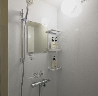 Shibadaimon Apartment | Pop playful accommodation for family, 4 people, 4 min