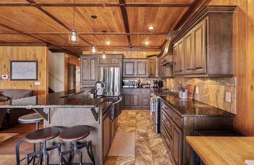 Arley House | Pop's Place: 5 BR, 3 BA in Arley, Sleeps 13