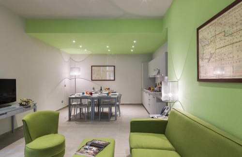 Santa Maria Novella Apartment | PopArtment