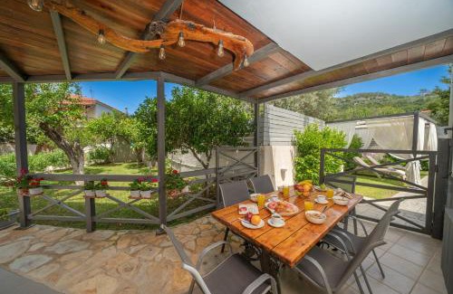 Sarlata Villa | Popi's Villa