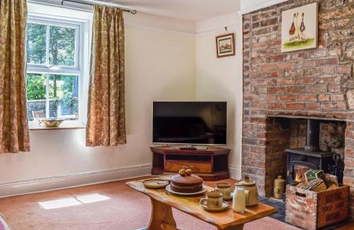 Wells House | Poplar Farm Cottage