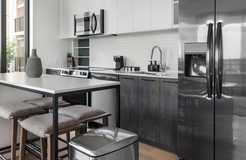 Southwest Apartment | PoplarHouse 2BD 1 - Two Bedroom Apartment, Sleeps 4