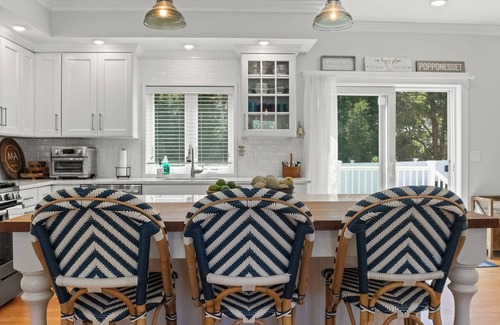 Popponesset House | Popponesset-3 bedrooms, 4 baths, Sleeps 6, w/outdoor shower