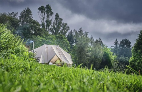 Ash Mill Apartment | Poppy Bell Tent space for 4, 1 KS Bed