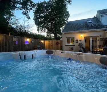 Tenby House | Poppy Cottage, Pembrokeshire