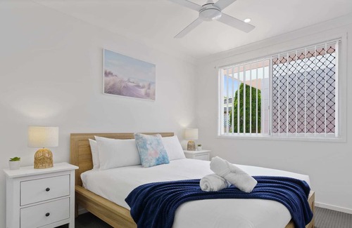 Bateau Bay Villa | Poppy's Place - Coastal Inspired Escape