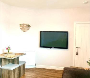 Llandudno Junction Apartment | Poppy’s Place