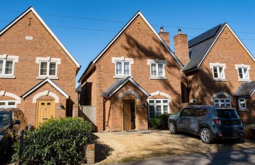 New Forest District House | Popsy Cottage
