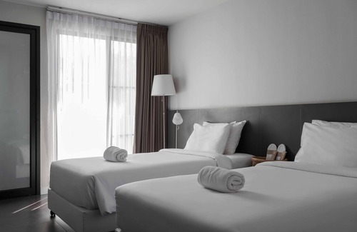 Old City Hotel | POR Thapae Gate