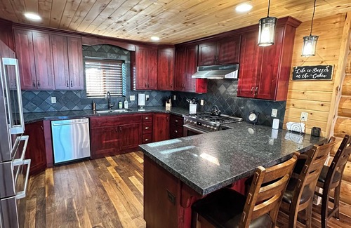 Park City Cabin | Porcupine Ridge Lodge - 5 Bedroom Luxury Cabin Near Park City w/Movie Theater