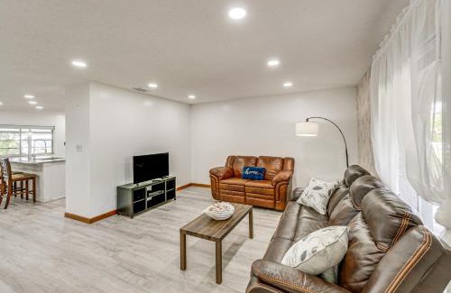 Port Charlotte House | Port Charlotte Retreat with Lanai and Private Pool!