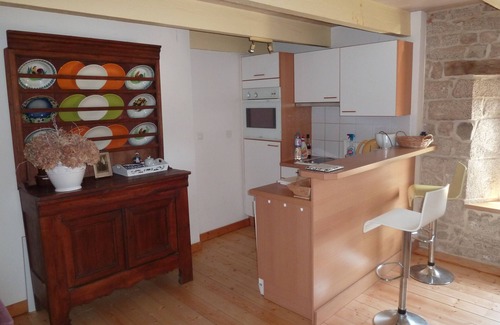 Saint-Marine Apartment | Port of Sainte-Marine, duplex in 16th century house
