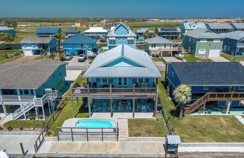 City-by-the Sea Cottage | Port Royal Dream