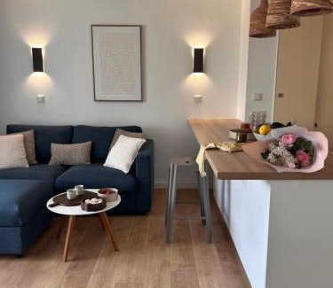 Antibes City Centre Apartment | Port Vauban - 6pers - terrasse - parking