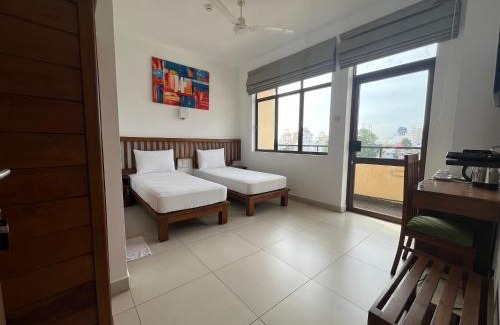 Kochchikade South Hotel | Port View City Hotel