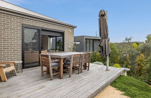 Anglesea House | Porta Rossa - This idyllic single-story house offers a serene retreat for up to eight guests