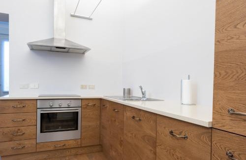 Porta Venezia Apartment | Porta Venezia Elegant Penthouse with Terrace