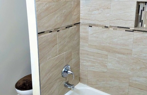 Portage Apartment | Portage Fully Furnished Room Rental
