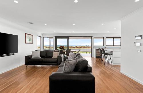 Portarlington House | Portarlington Beach Retreat
