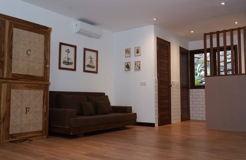 Kuta Hotel | PORTER HOTEL - Surf & Yoga Retreat