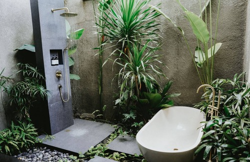 Kuta Hotel | PORTER HOTEL - Surf & Yoga Retreat