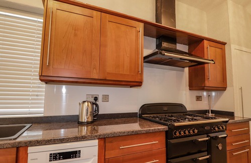 Inverness Cottage | Porter's Lodge