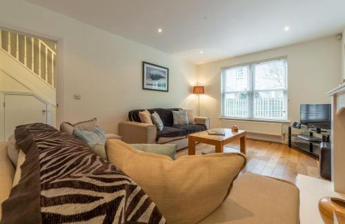 Lelant House | Porthia