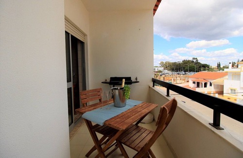 Portimao Apartment | Portimão Classic With Pool by Homing