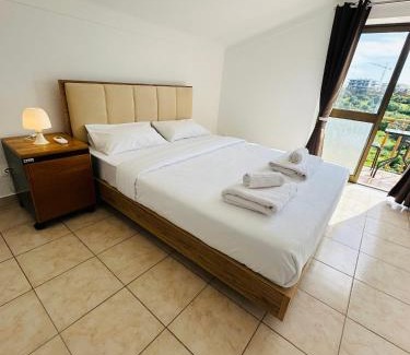 Portimao House | Portimao Central Holiday Guesthouse