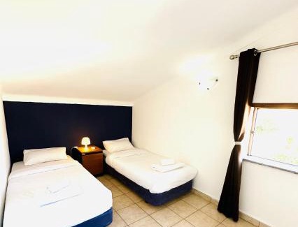 Portimao House | Portimao Central Holiday Guesthouse