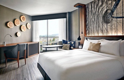 Downtown Portland Hotel | Portland Marriott Downtown Waterfront