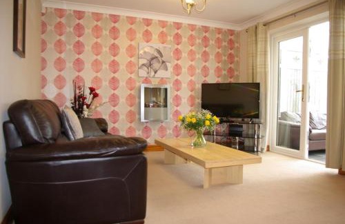 Leek House | Portland Mews - 3 Bed Holiday Home By Premier Serviced Accommodation