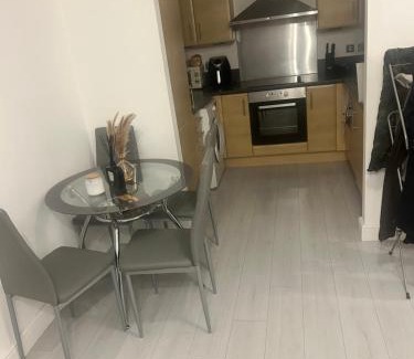 Greenhithe Apartment | Portland place