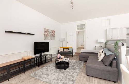 Bath Apartment | Portland Place in Bath
