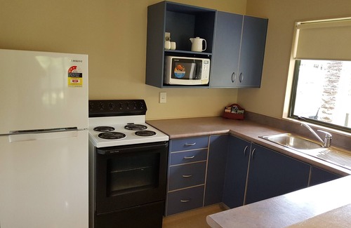 Hastings Hotel | Portmans Motor Lodge