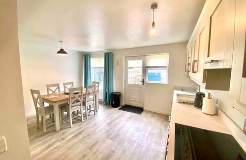 Portrush House | Portmore Holiday Home