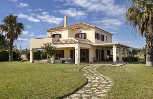 Kilada Villa | Porto Heli · Heaven on Earth Villa
