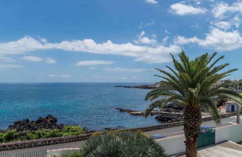 Praia da Vitoria Apartment | Porto Martins Bay Apartments AL